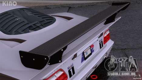 Mercedes-Benz CLK GTR Road Carbon Spoiler para GTA San Andreas