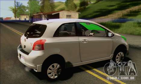 Toyota Yaris Shark Edition para GTA San Andreas