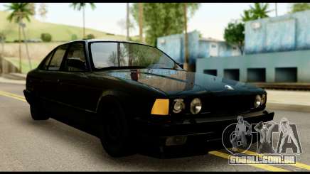 BMW E32 para GTA San Andreas