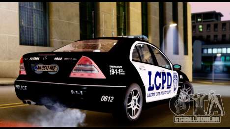 Mercedes-Benz C32 AMG Police para GTA San Andreas