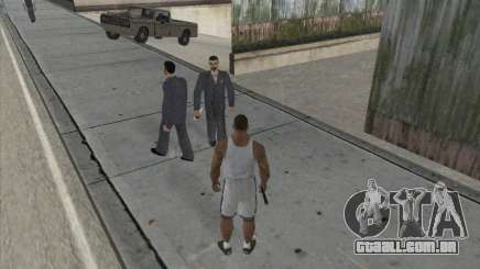 Os Russos, no distrito Comercial para GTA San Andreas