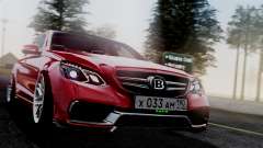 Mercedes-Benz W212 E63 AMG para GTA San Andreas