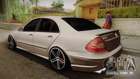 Mercedes-Benz E63 W211 AMG para GTA San Andreas