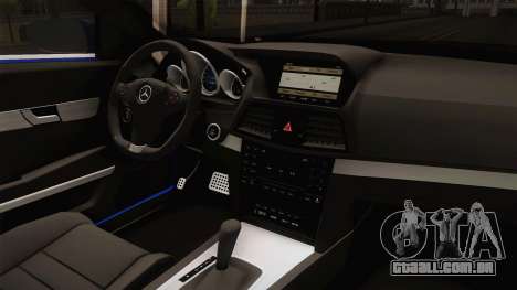 Mercedes-Benz W207 E500 Jap Style para GTA San Andreas