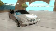 A Mercedes-Benz E55 W210 белый para GTA San Andreas