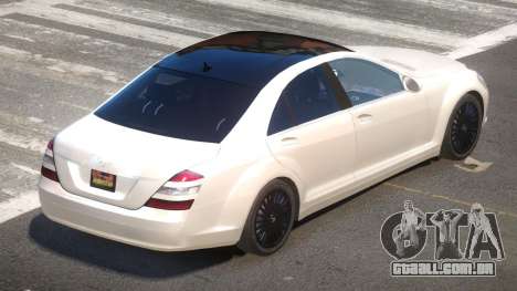 Mercedes Benz W221 Edit para GTA 4