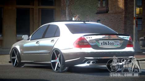 Mercedes-Benz E63 PSI para GTA 4