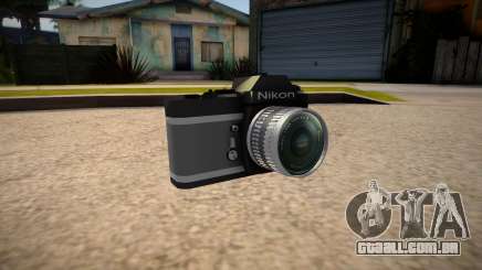 The camera is Nikon para GTA San Andreas