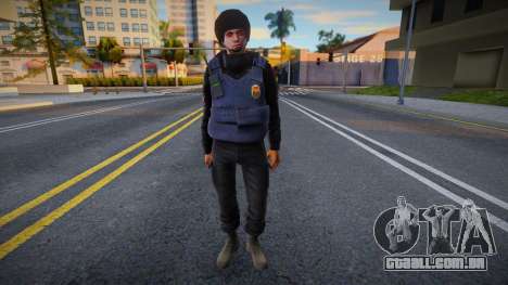 Policial uniformizado e policial de capacete para GTA San Andreas