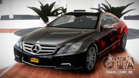 Mercedes-Benz E500 QD S11 para GTA 4