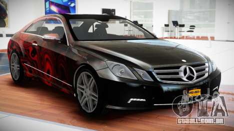 Mercedes-Benz E500 QD S11 para GTA 4