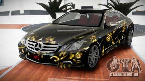 Mercedes-Benz E500 RT-Z S4 para GTA 4