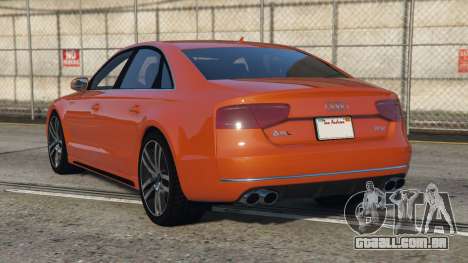 Audi A8 Flame