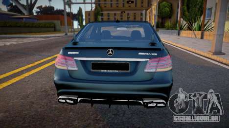 Mercedes-Benz E63 AMG Oper para GTA San Andreas